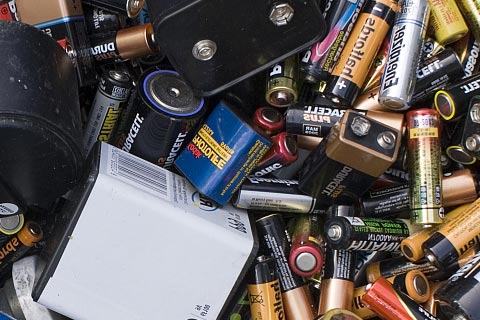 巴彦淖尔回收电动车电池|废旧电池回收网