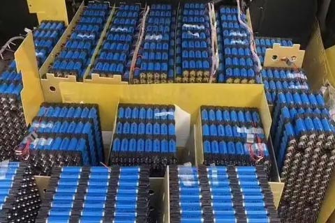 河津城高价废铅酸电池回收-电池板回收价格